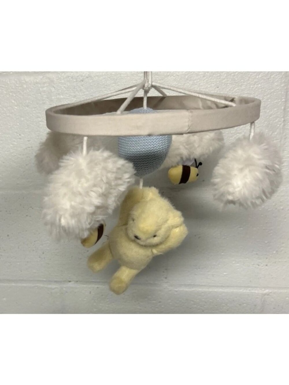 Pottery Barn Kids Classic Pooh Baby Mobile Winnie The Pooh Clouds Bees Soft Cute